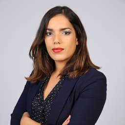 Maître Lynda Sabilellah, avocate associée fondatrice du cabinet S&R Avocats à Paris